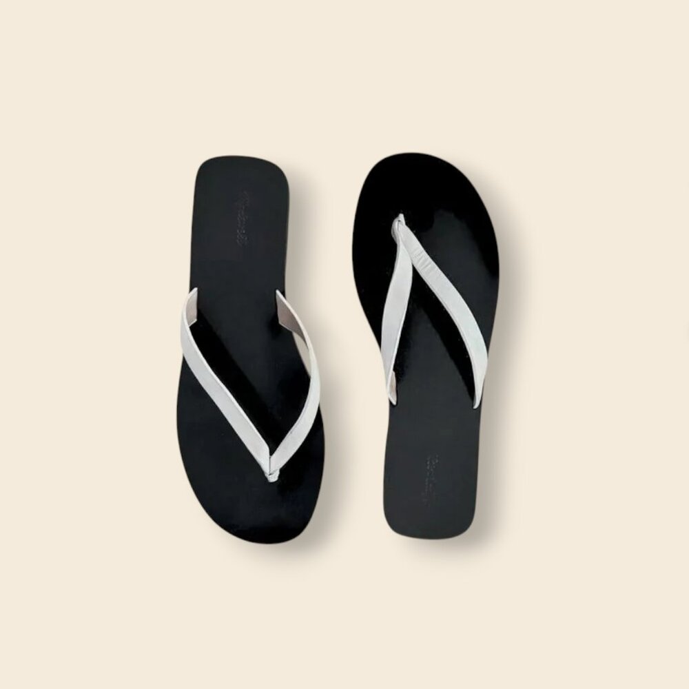 Madewell The Gabi Thong Slide Sandal, White Pebble, Size 8
